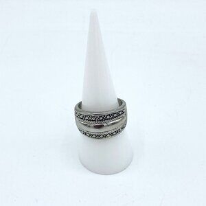 Wide Silver Tone Wide Band Ring Size 9